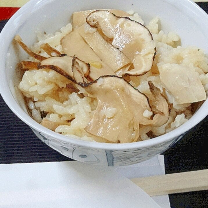 懐石御膳風☆　上品な味の「松茸生姜ご飯」